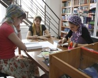 В книжном магазине